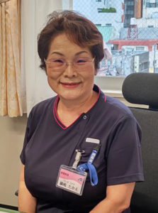 看護部長 綱嶋たかえ